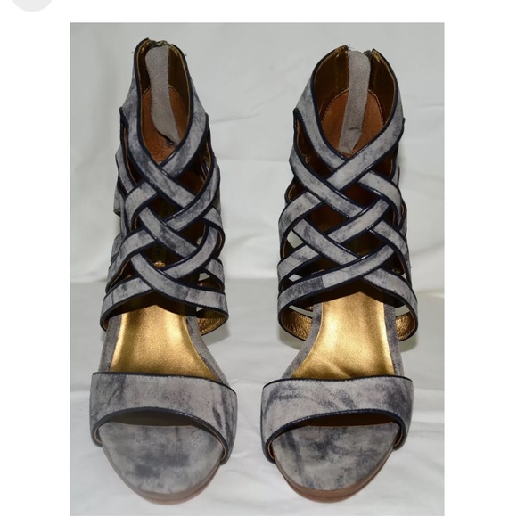 Cynthia Vincent Tie Dye August Gladiator Strappy Sandal - Picture 4 of 5